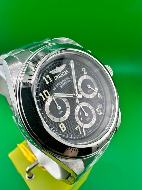 17025-Invicta Speedway 17025 quartz chronograph watch