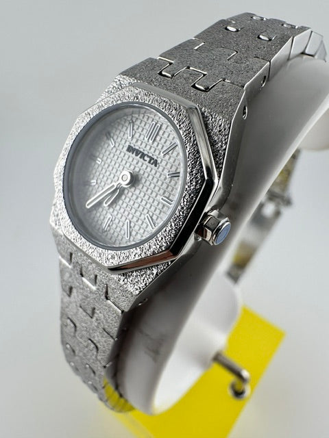 49870- Invicta Mini Angel Silver